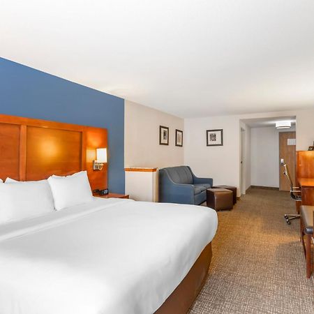 Comfort Suites לונגמונט מראה חיצוני תמונה