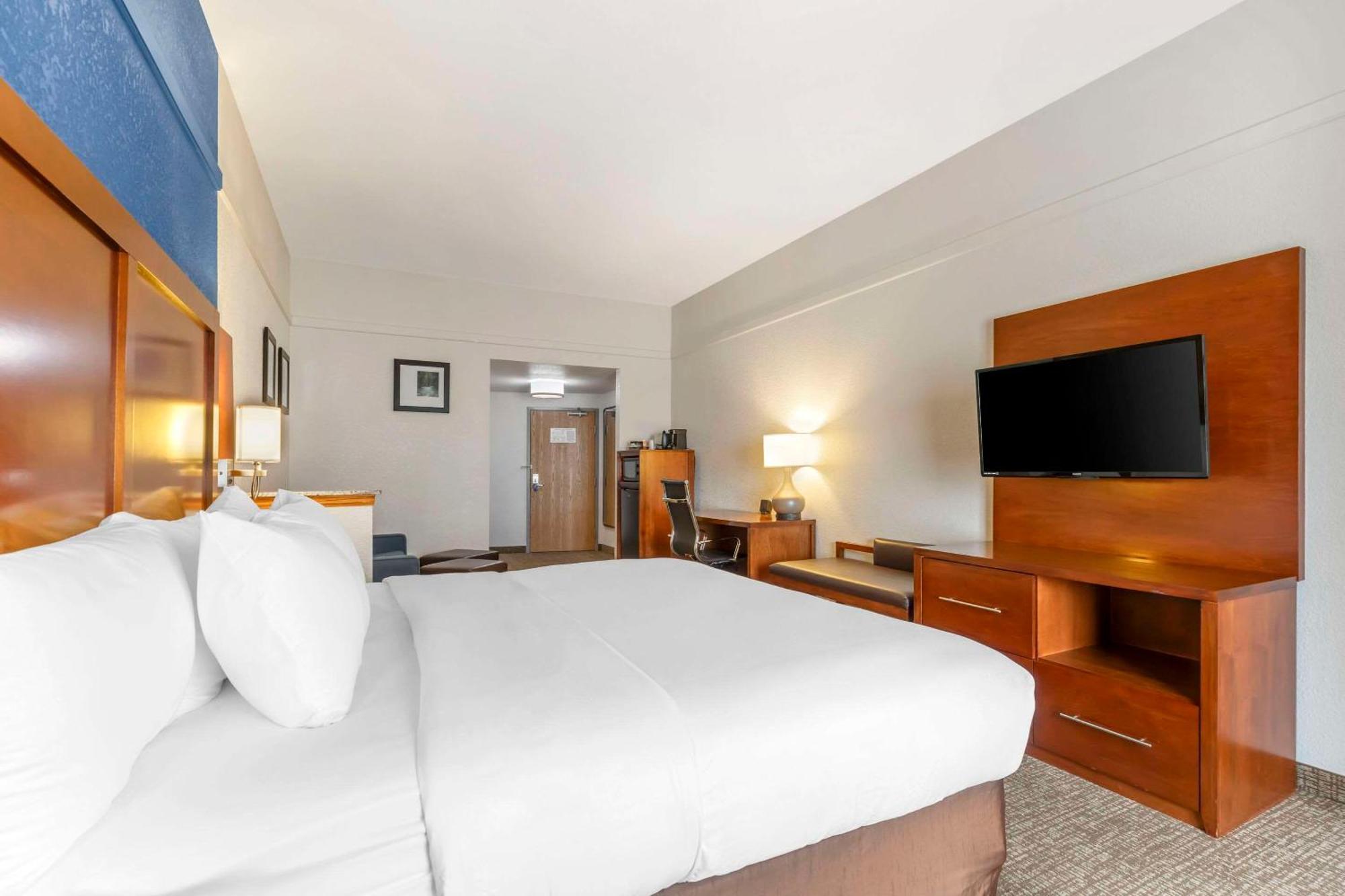 Comfort Suites לונגמונט מראה חיצוני תמונה